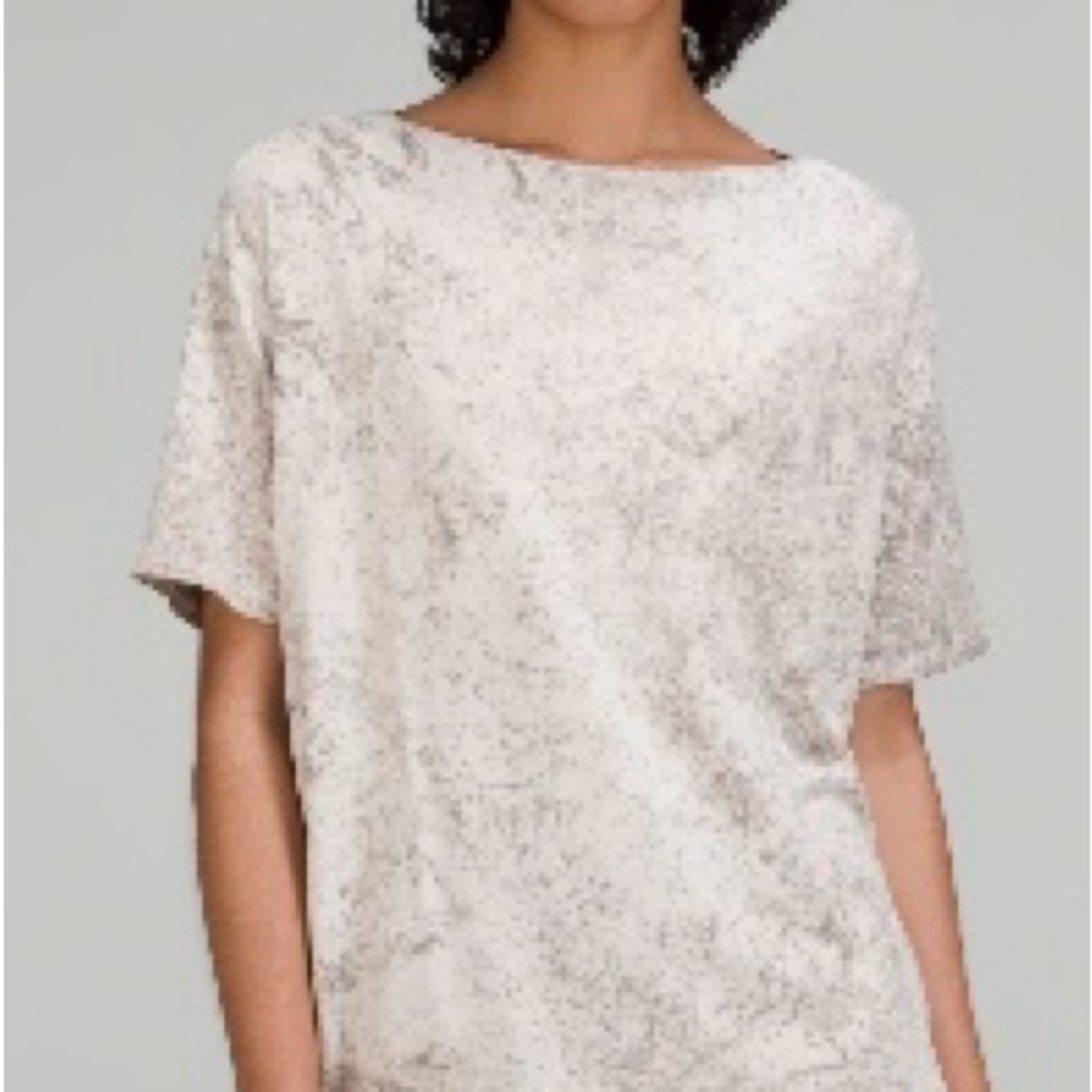 LULULEMON Cream Women's Top